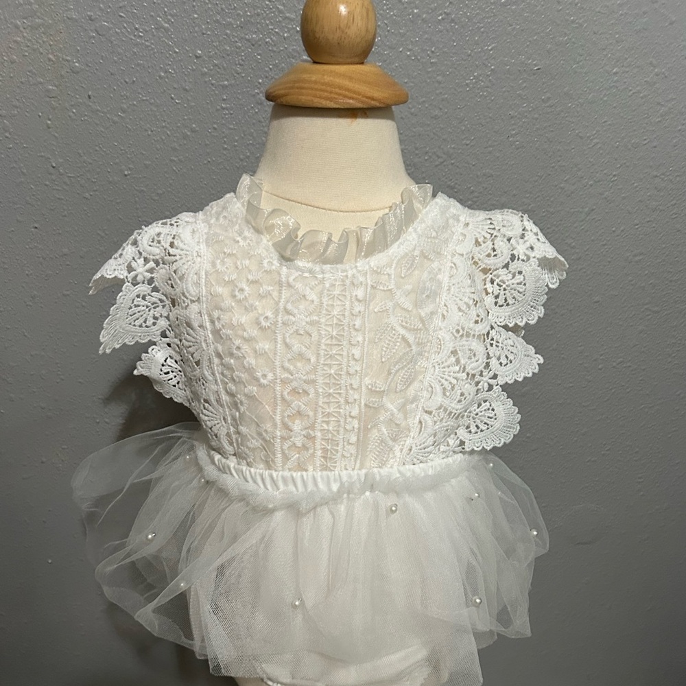 Darling 🤍🤍Lace Tutu Onsie Perfect For Christinings ☦️ & Xmas Photos 📸